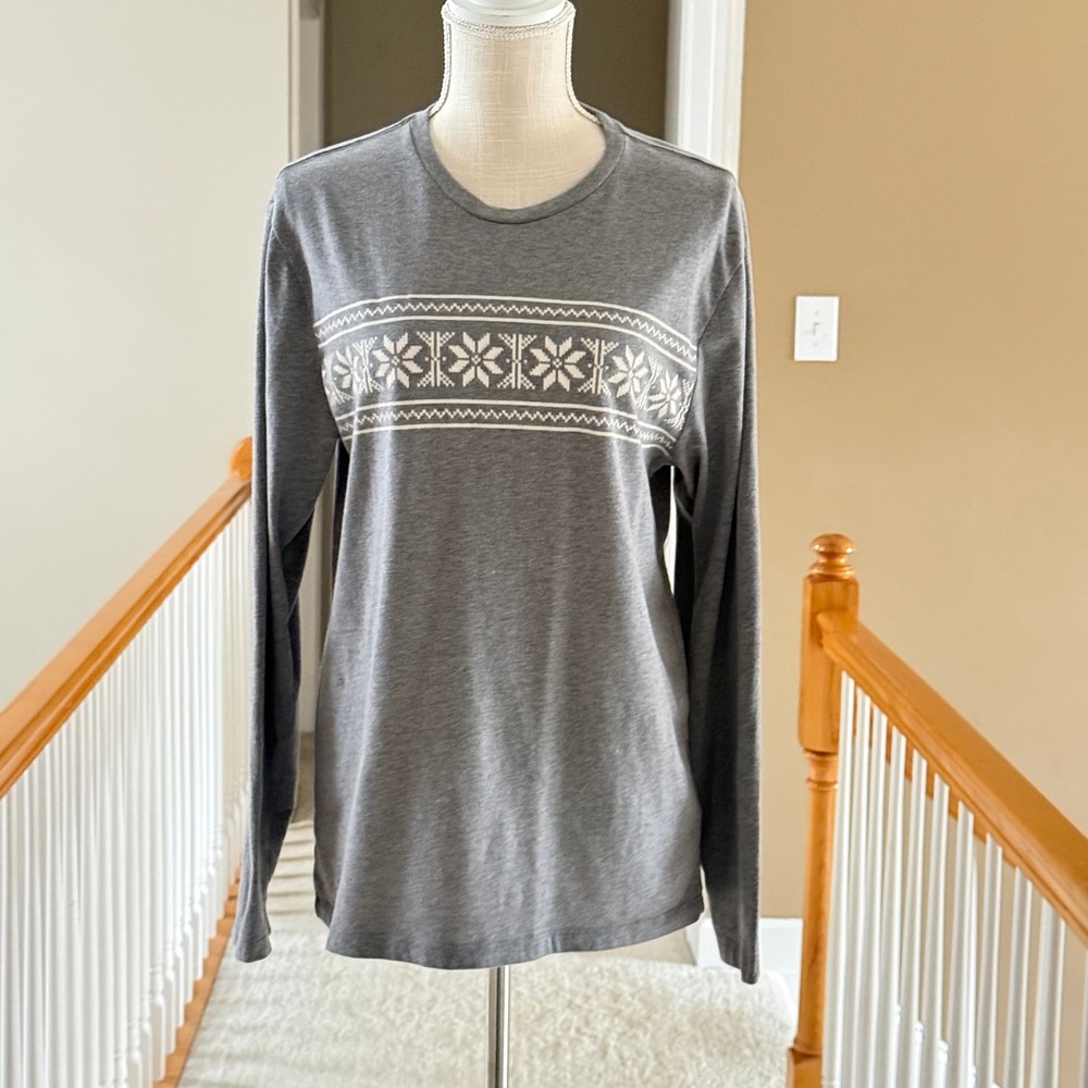 Old Navy Mens Medium Gray Snowflake Fair Isle Soft-Washed Long Sleeve‎ T-Shirt